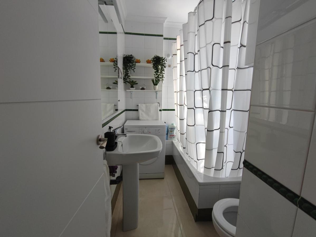 Hercules Paradise 531 Apartamento Con Vistas Al Mar Mediterraneo En Benalmadena A Pasos Del Centro Y Su Vibrante Zona Comercial Disfruta De Una Experiencia Unica En La Costa Del Sol Malaga Andalucia Well-Connected To The Airport Exterior photo