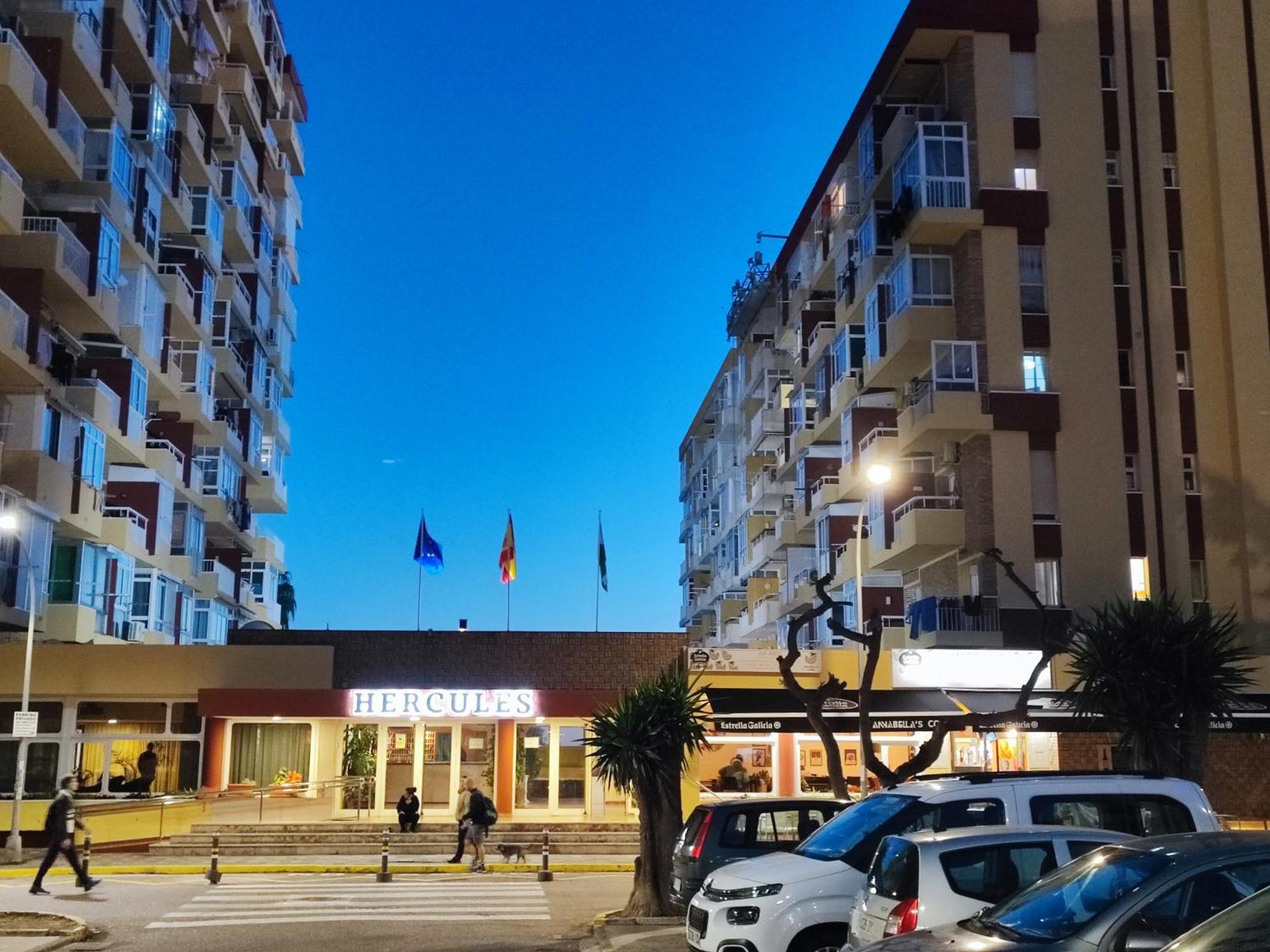 Hercules Paradise 531 Apartamento Con Vistas Al Mar Mediterraneo En Benalmadena A Pasos Del Centro Y Su Vibrante Zona Comercial Disfruta De Una Experiencia Unica En La Costa Del Sol Malaga Andalucia Well-Connected To The Airport Exterior photo