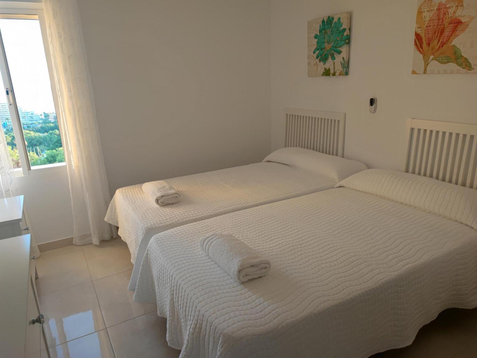 Hercules Paradise 531 Apartamento Con Vistas Al Mar Mediterraneo En Benalmadena A Pasos Del Centro Y Su Vibrante Zona Comercial Disfruta De Una Experiencia Unica En La Costa Del Sol Malaga Andalucia Well-Connected To The Airport Exterior photo